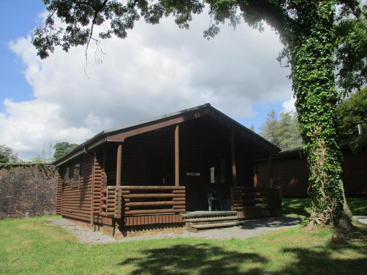 Pantglas Hall And Leisure Club *